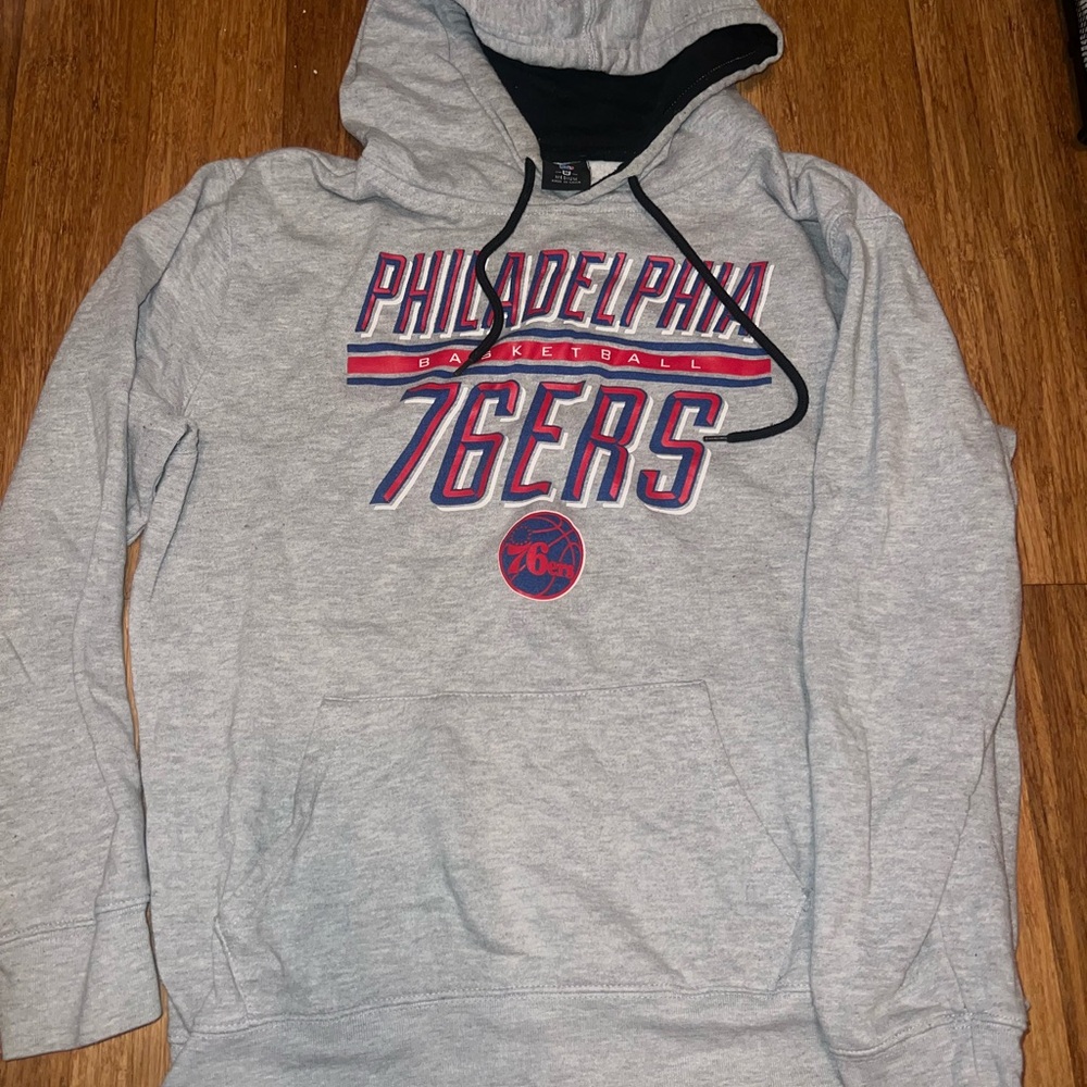 Gray Philadelphia 76ers Hooded Sweatshirt